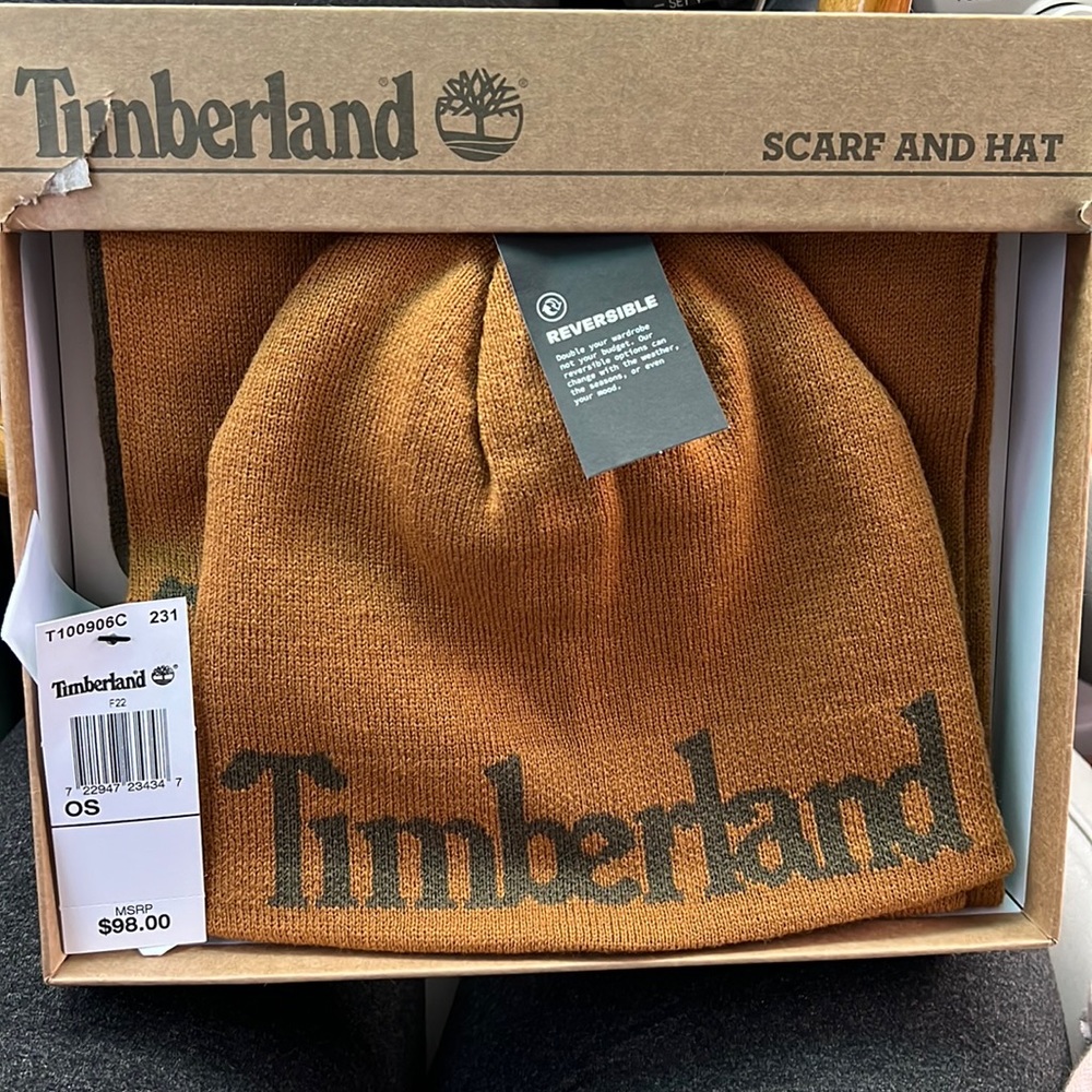 Scarf and hat new